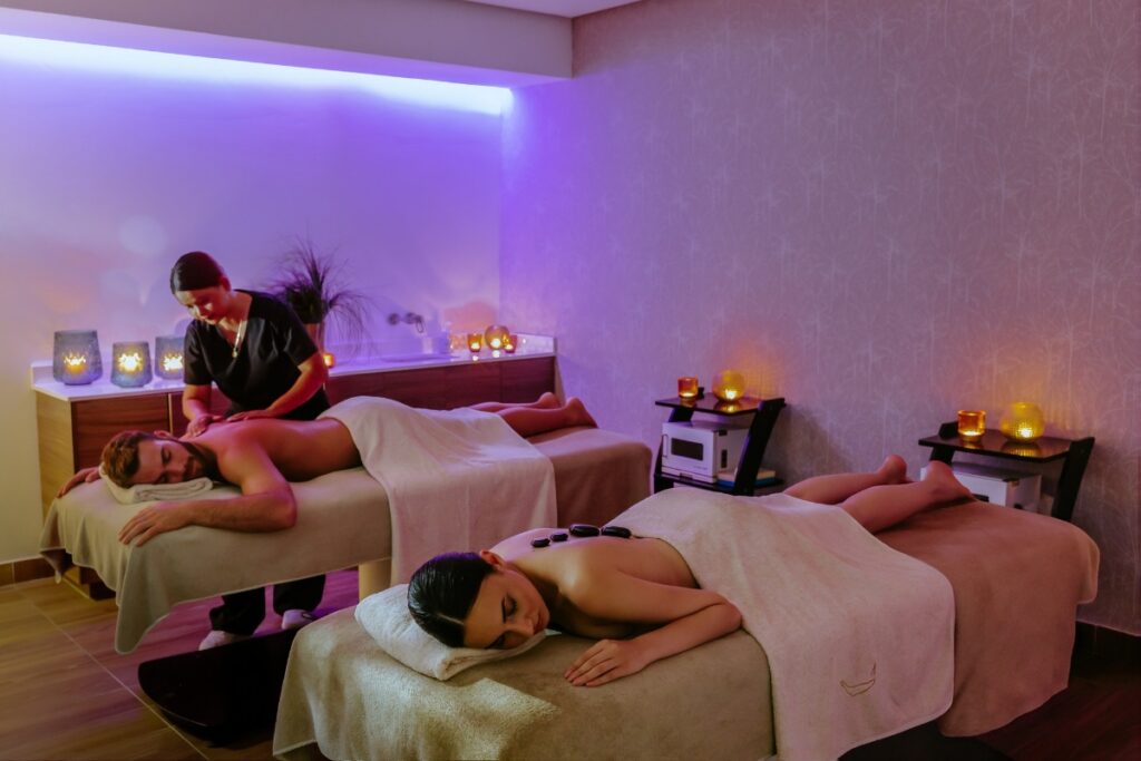 Lordos Beach Hotel (credit: lordosbeach.com.cy)